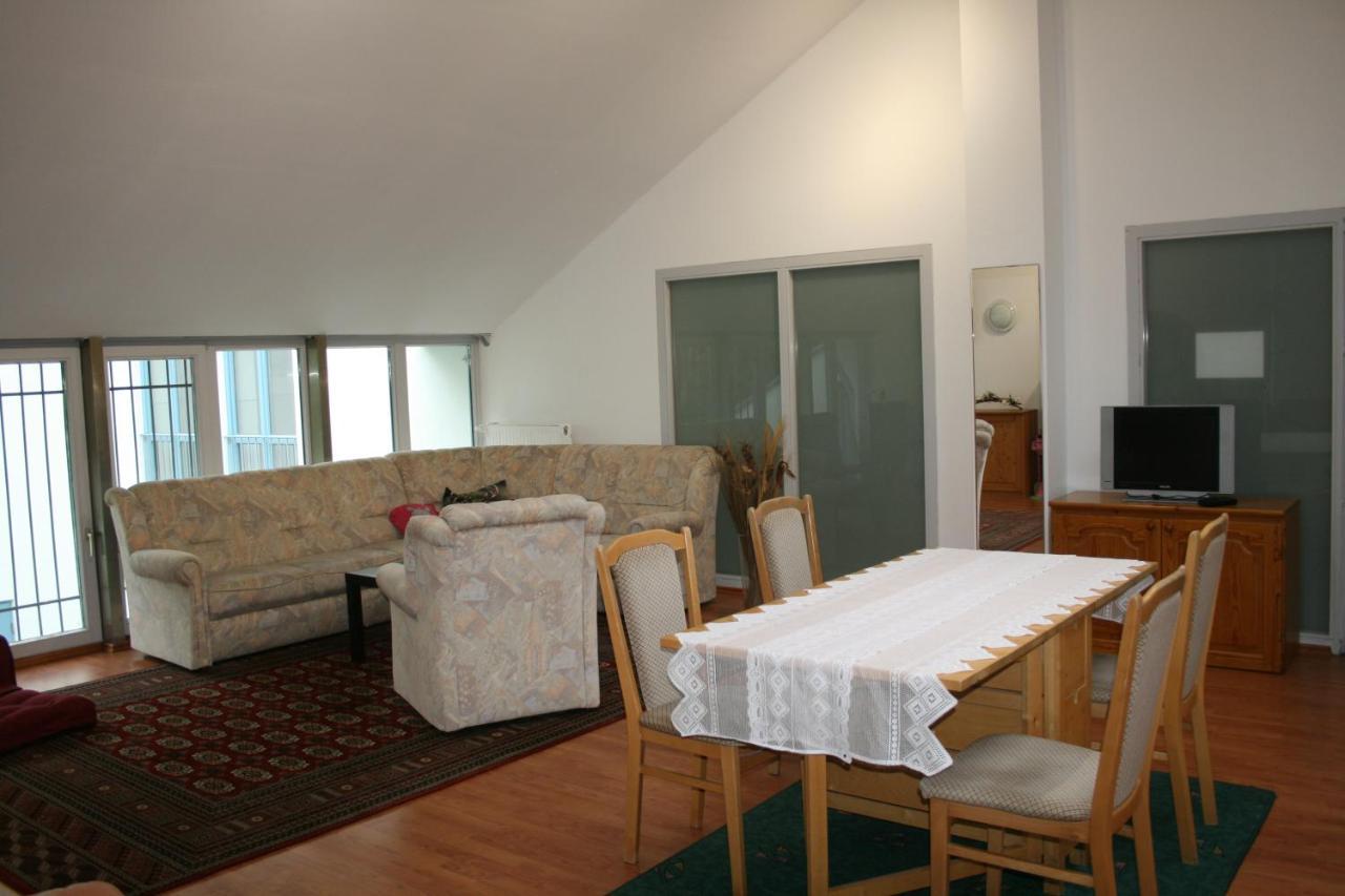 Krug's Family Hostel und Wirtshaus Weilheim in Oberbayern Exterior foto