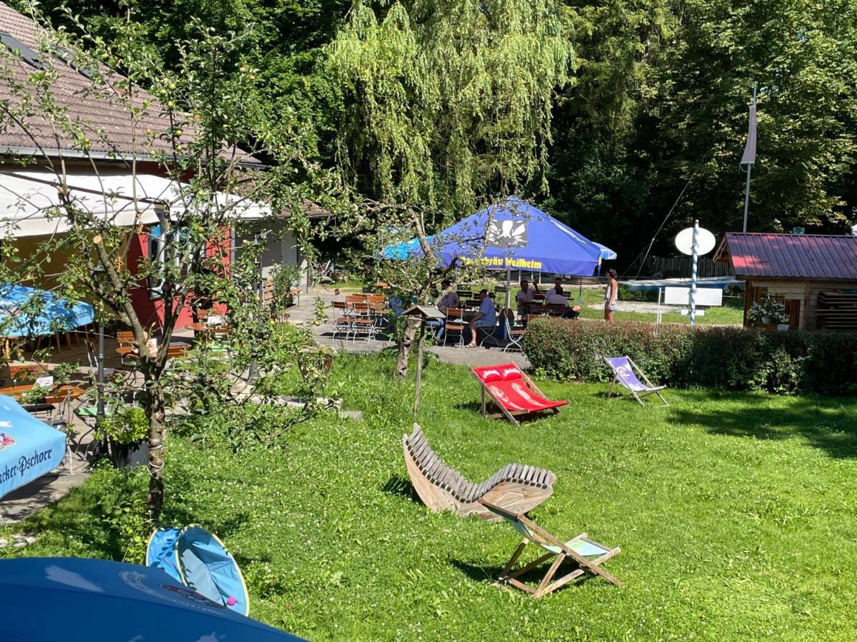 Krug's Family Hostel und Wirtshaus Weilheim in Oberbayern Exterior foto